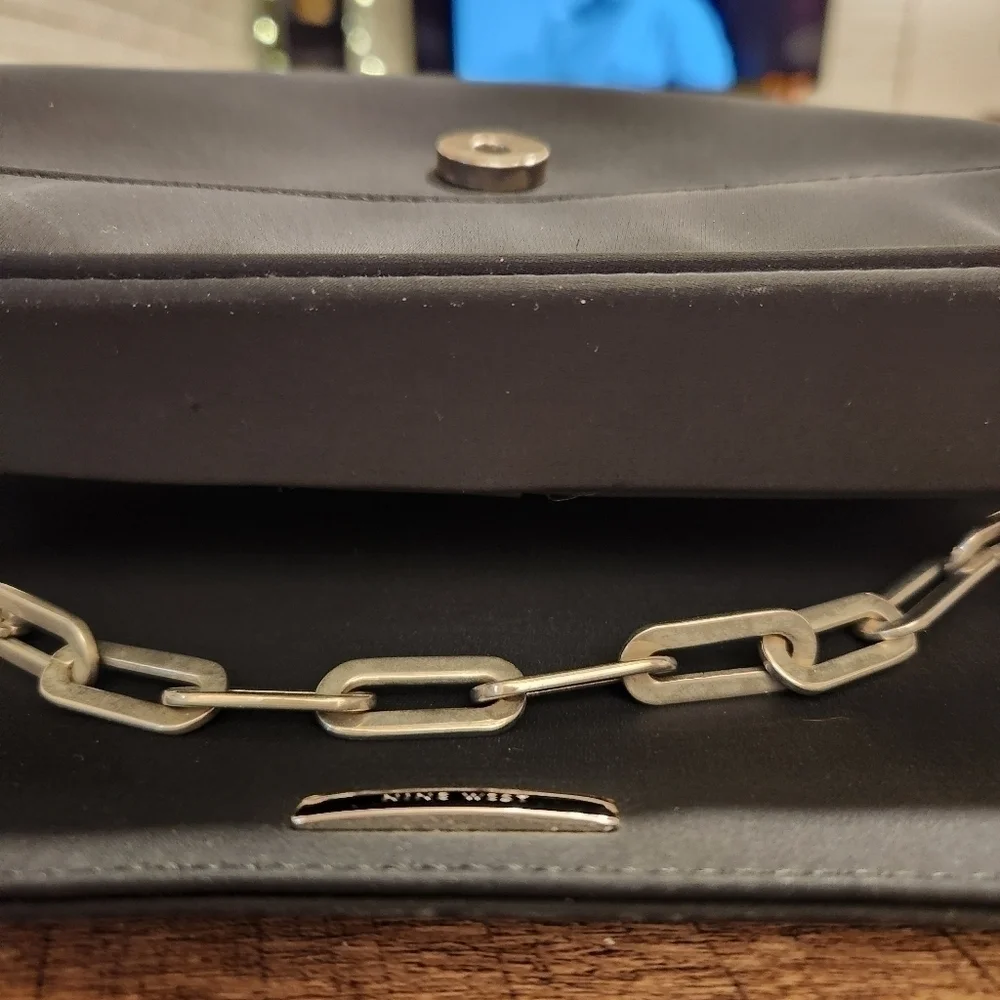 Nine West Black Handbag - Picture 11 of 12